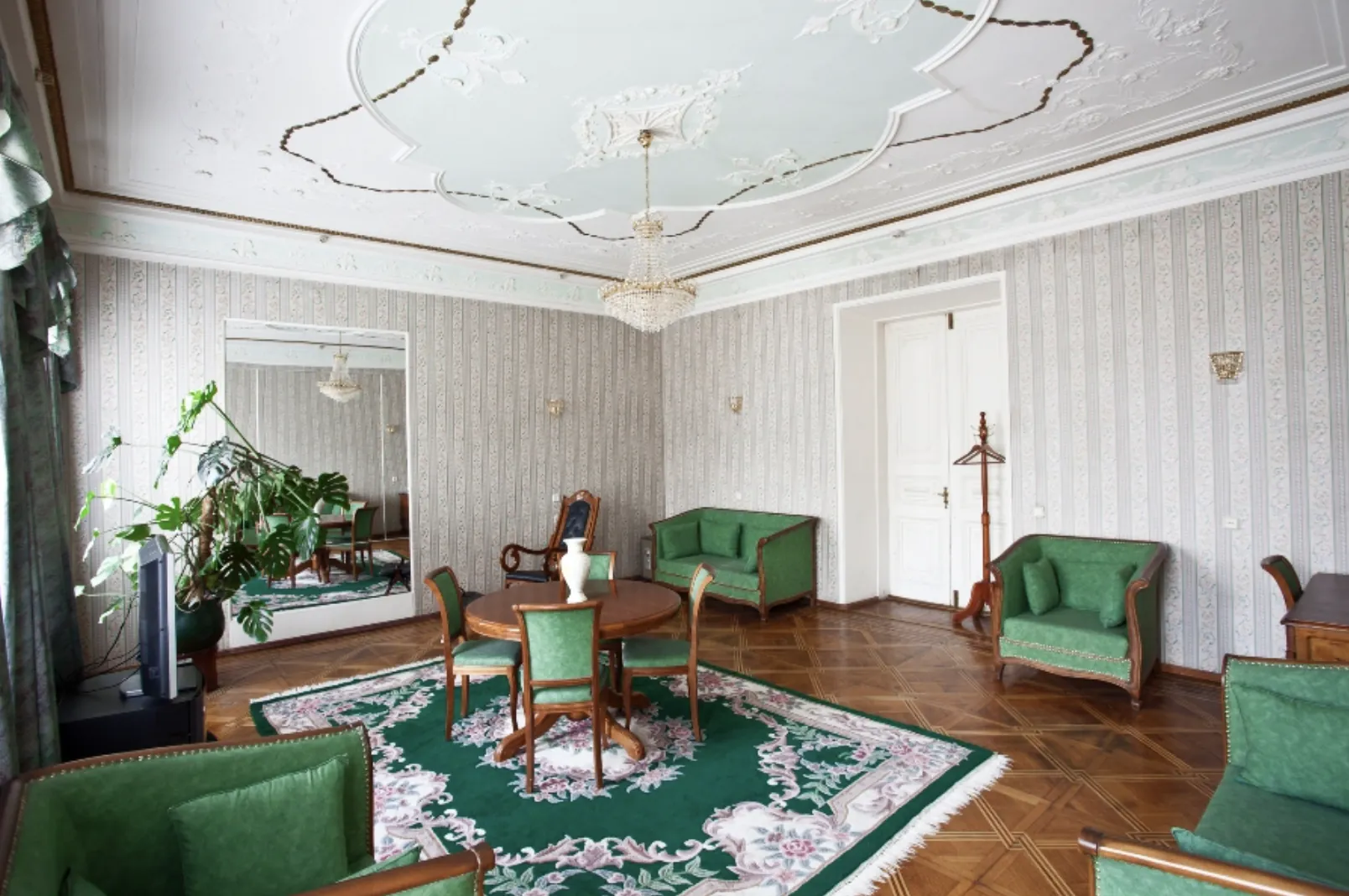 Гостиница Сергиевская 73